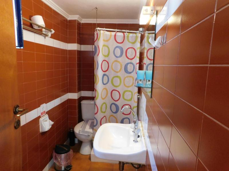 Double Room with Garden View image 4