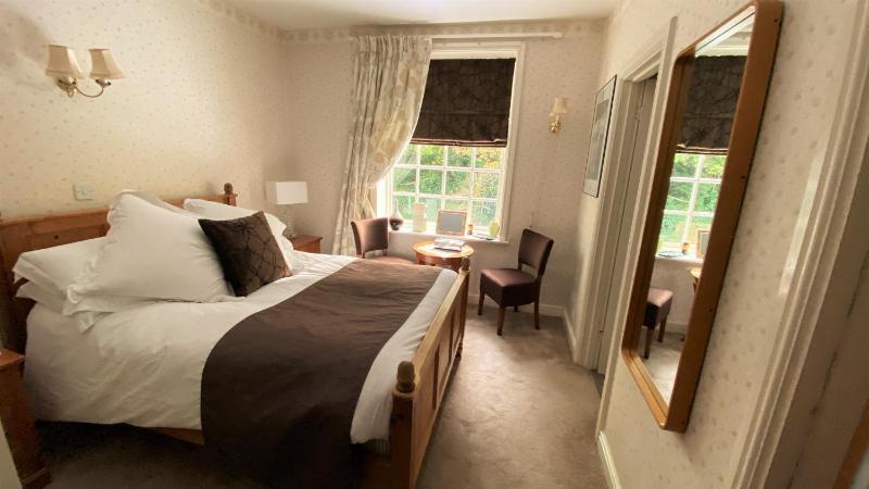Standard Double Room image 1