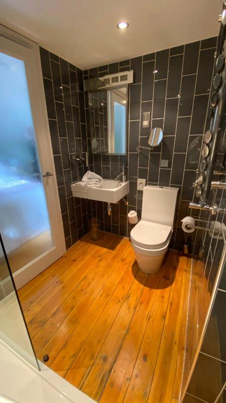 Superior Double or Twin Room image 3