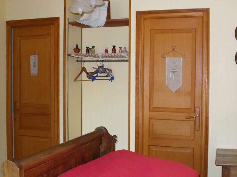 Double Room image 4