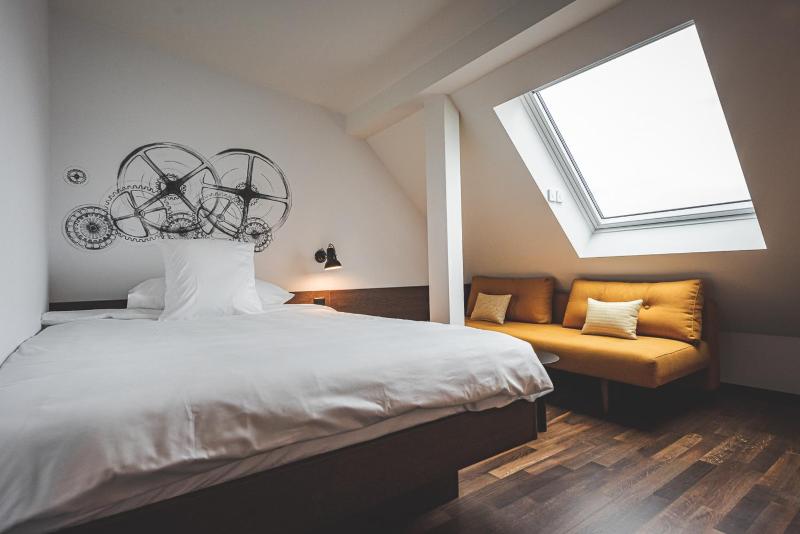 Single Room with Private Bathroom image 3
