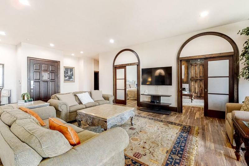 Five Bedroom House image 3