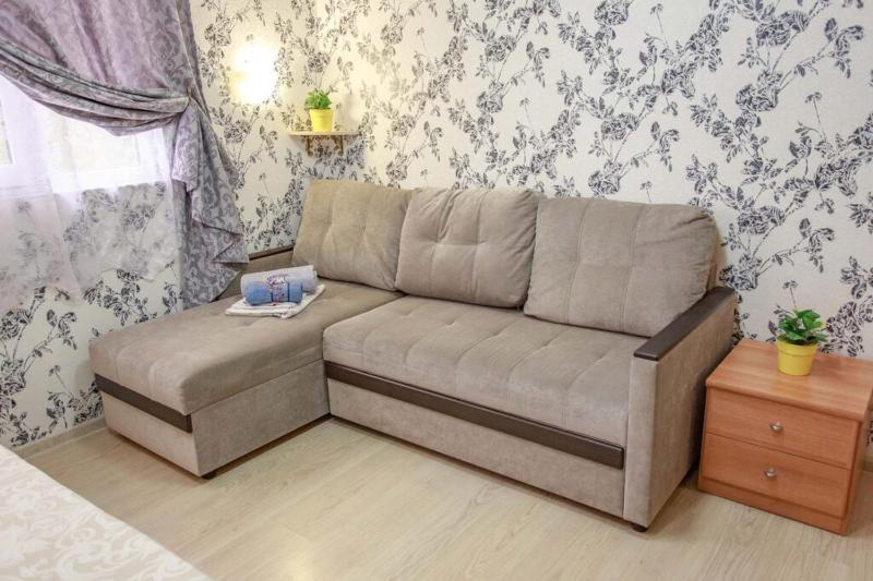 Large Double Room image 3