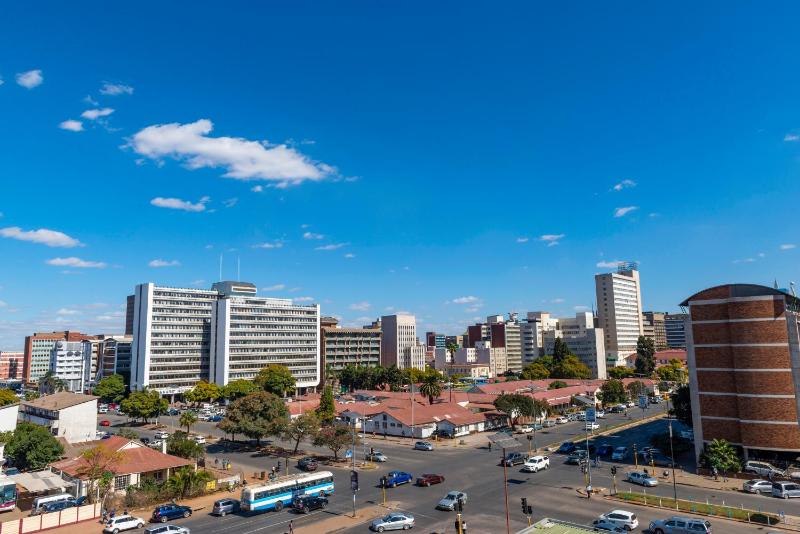 N1 Hotel Samora Machel Harare - image 11