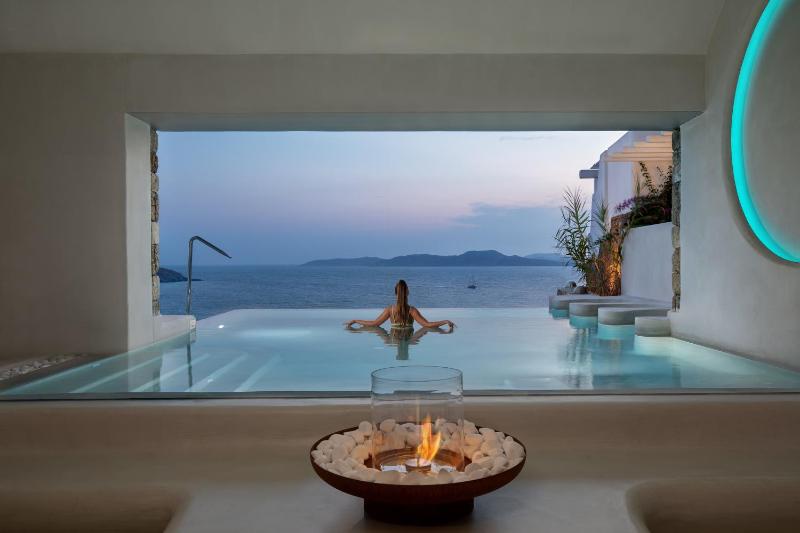 Mykonos Grand Hotel & Resort - image 14