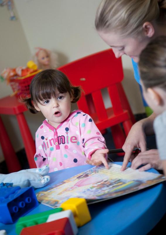 Family Room (2 Adults + 1 Child) image 2