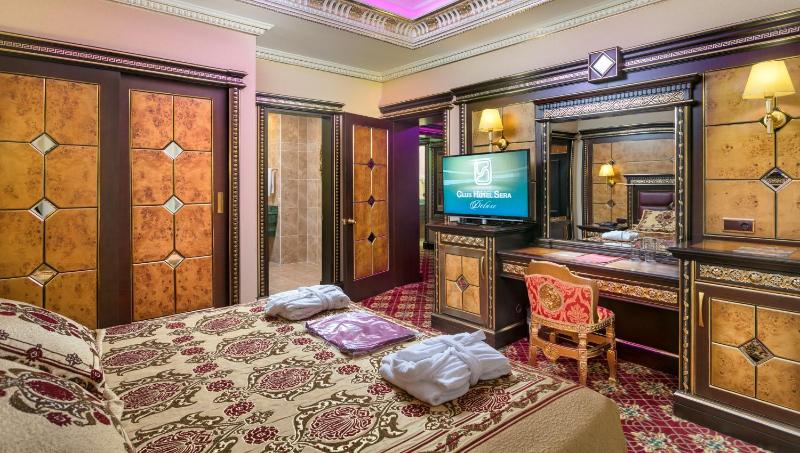 Superior Suite image 1