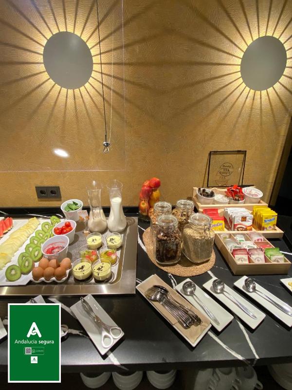 Hotel America Sevilla - image 10