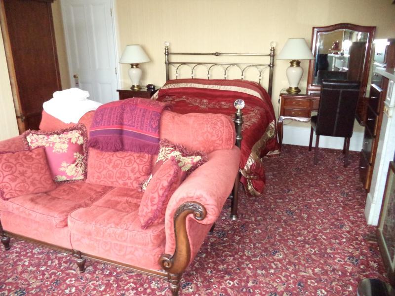 Superior Double Room with Sea View image 4