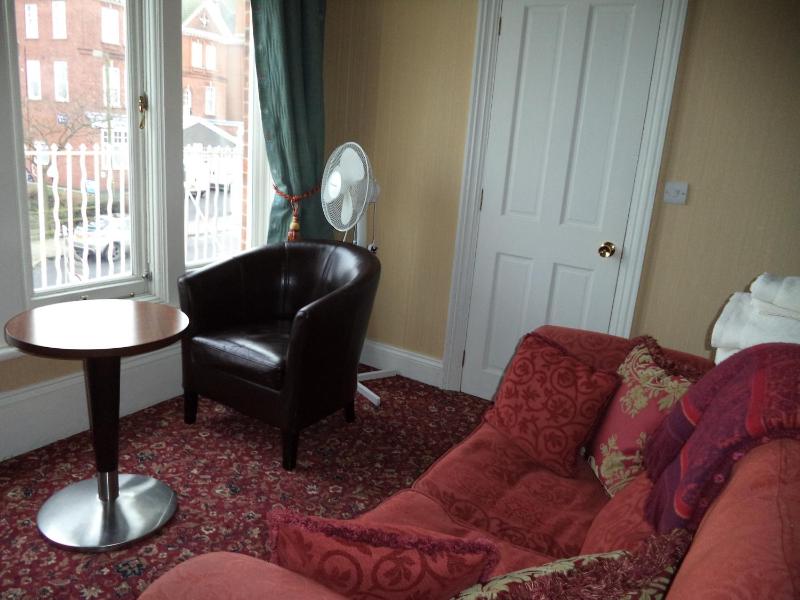 Superior Double Room with Sea View image 3