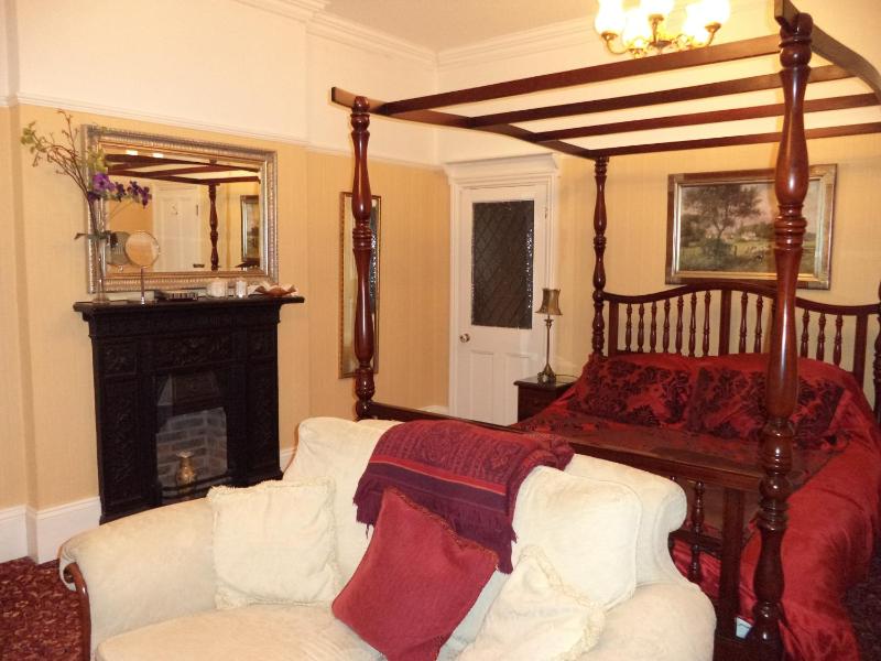 Executive Double Room with Sea View image 4