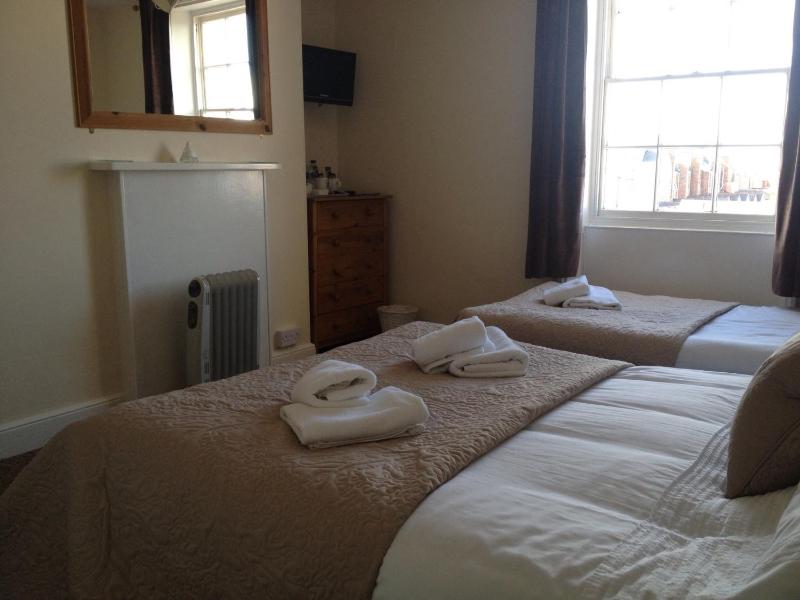 Arcadia Guest House - image 34