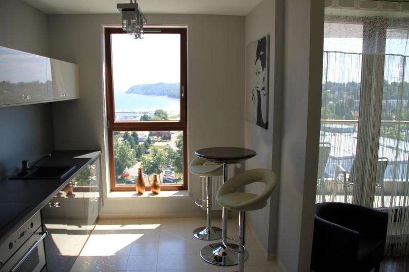 Apartment with Sea View image 4