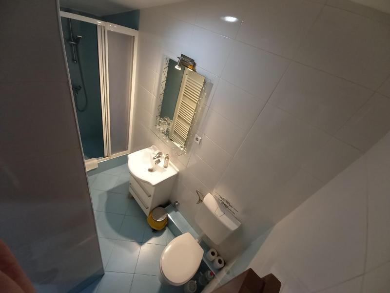 Classic Triple Room image 4
