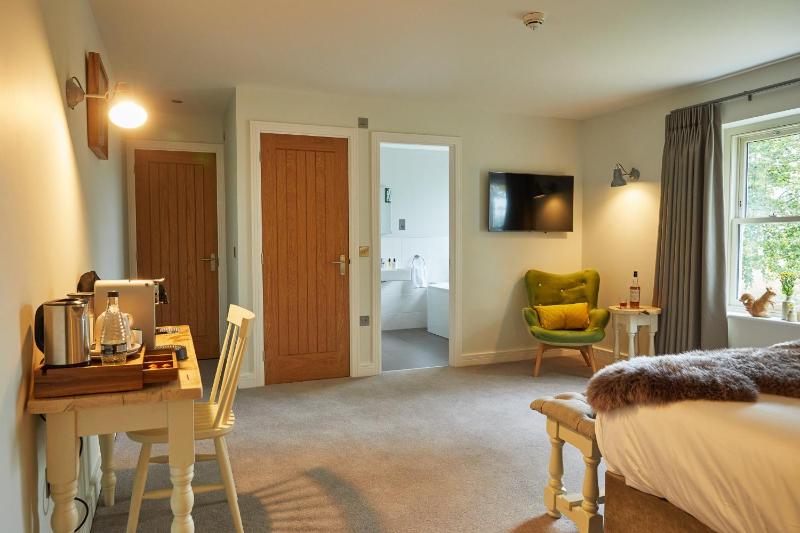 Deluxe Double Room image 4