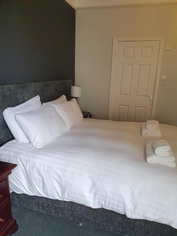 King Room image 1