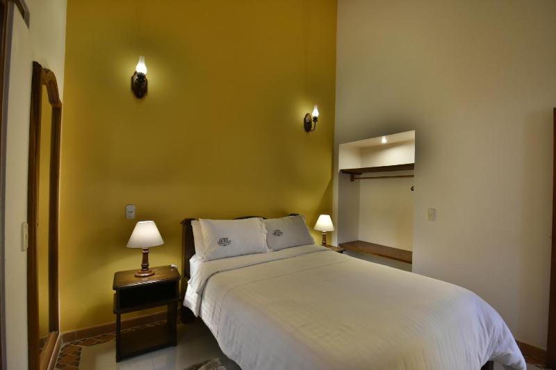 Hotel Jardines De La Villa - image 6