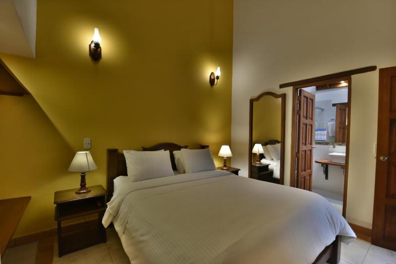 Hotel Jardines De La Villa - image 13