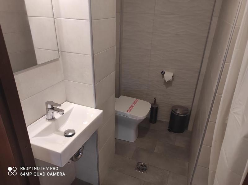 Standard Single Room image 3