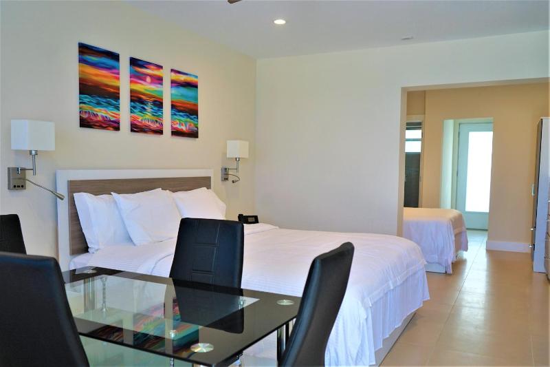 Diane Oceanfront Suites - image 25