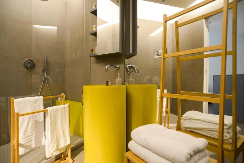 Exclusive Loft Salerno Centro - image 14