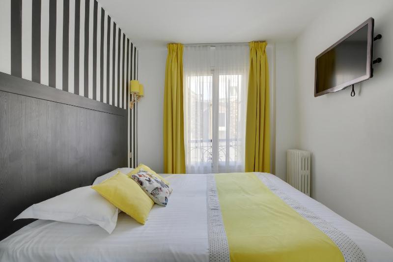 Hotel Riviera Elysees - image 4