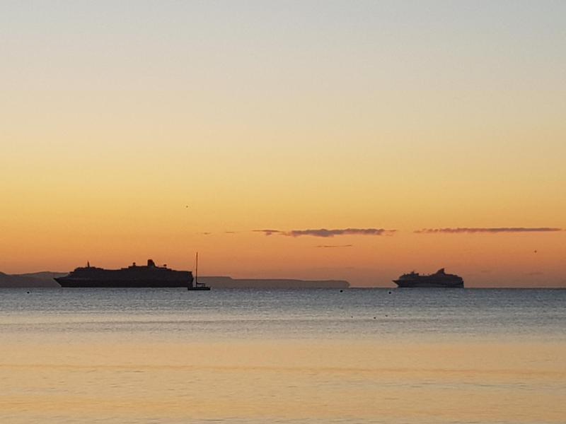 Seaspray Guest House - image 50