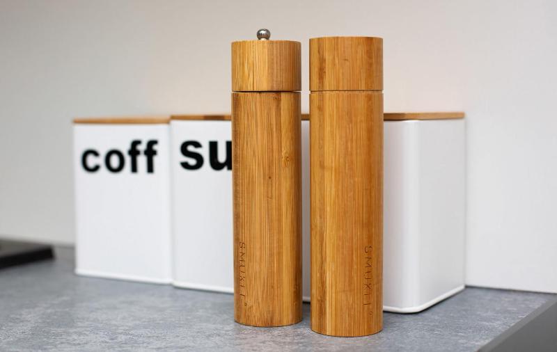 One-Bedroom Apartment image 4