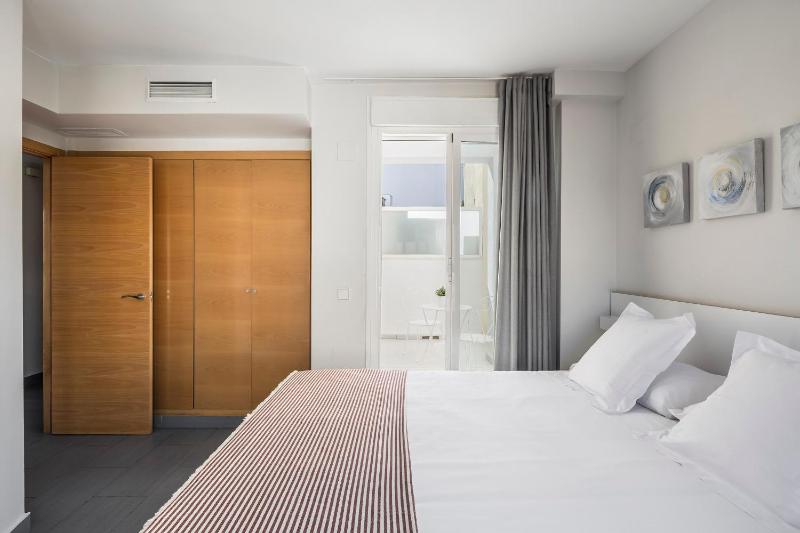 Two-Bedroom Apartment image 4