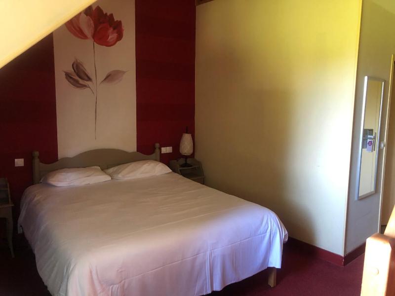 Quadruple Room image 4