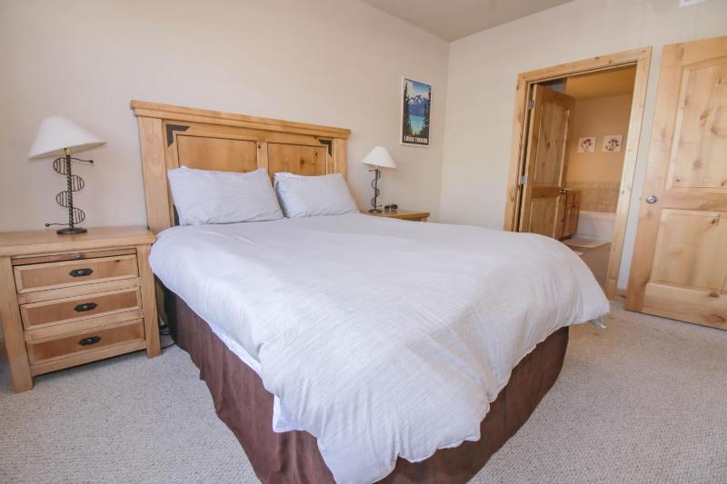Two-Bedroom Apartment image 4