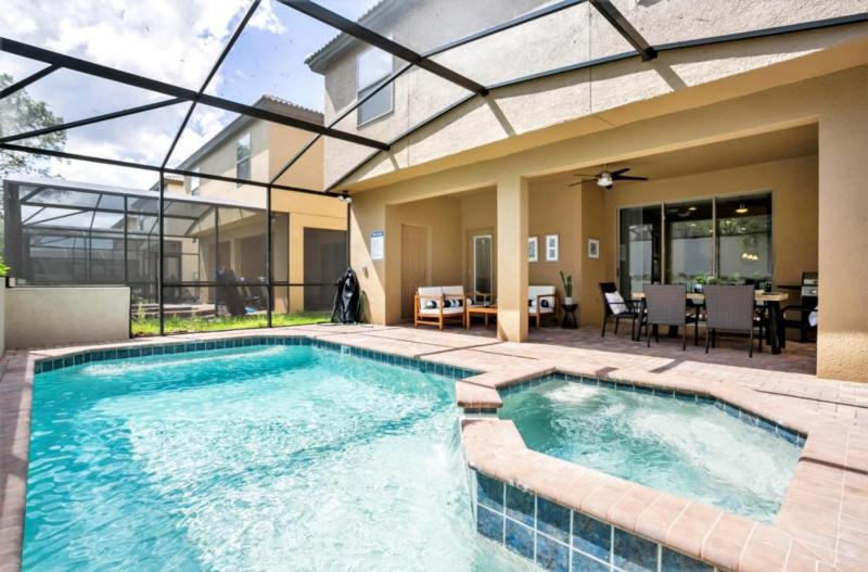 Orlando Estate Retreat Pool Fun & Theme Park Access - image 45