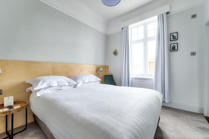 King Room image 2