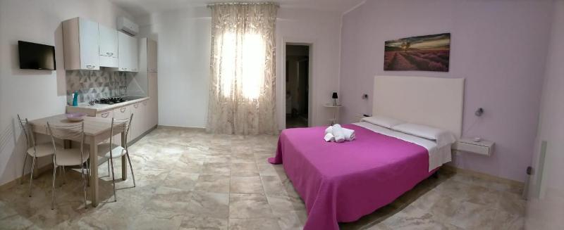 Holiday Homenza - image 11