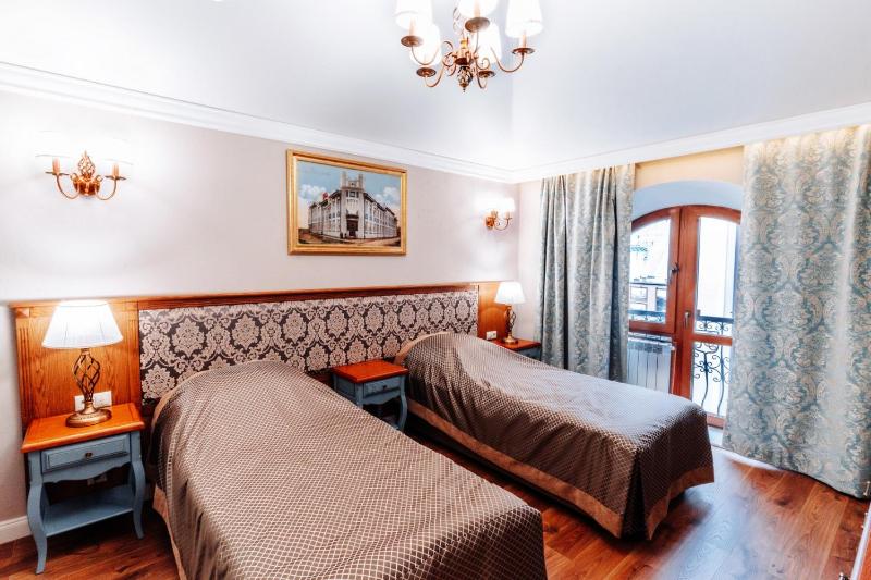 One-Bedroom Suite image 3