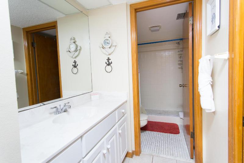 Standard Apartment image 2