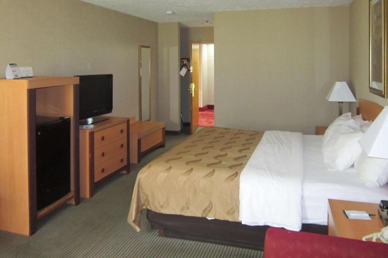 King Room image 2