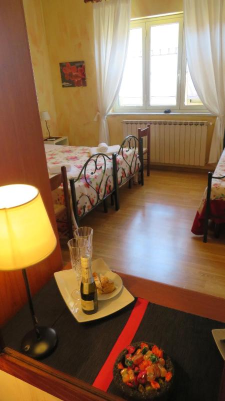 Quadruple Room image 4
