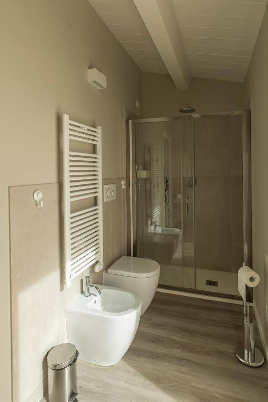 Double Room with Private Bathroom image 3