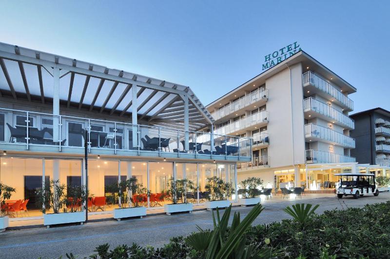 Marina Palace Hotel 4 stelle S - image 8
