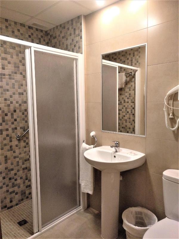Studio with Frontal Sea View (2 adults) image 3