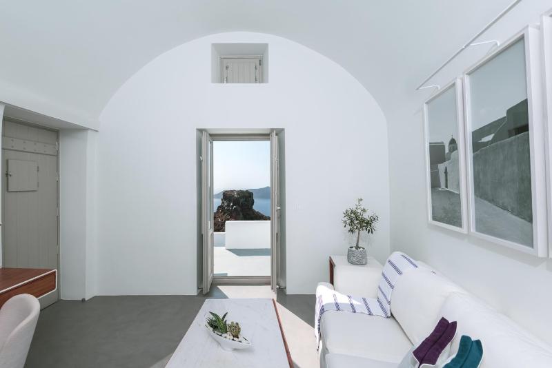 Superior Suite with Plunge Pool image 4
