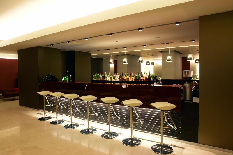 Ramada Plaza by Wyndham Bucharest Convention Center - image 12