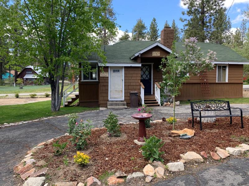Grey Squirrel Resort - image 5