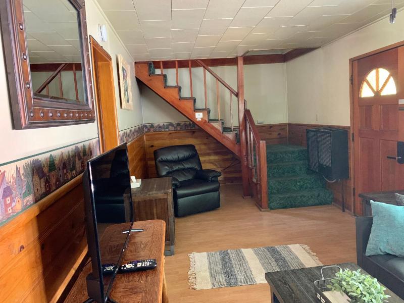 Grey Squirrel Resort - image 17