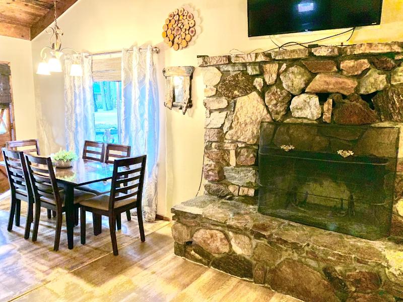 Grey Squirrel Resort - image 6