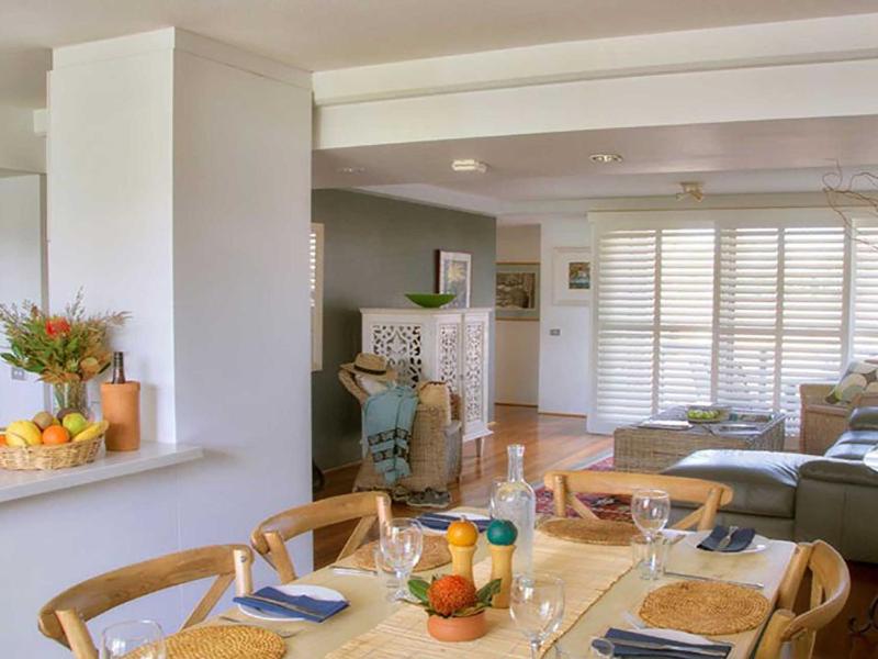 Barefoot 7 Fabulous Fingal Bay - image 16