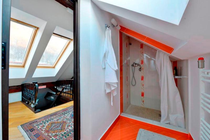 Suite with Mountain View image 3