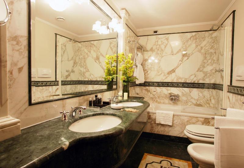 Junior Suite image 4