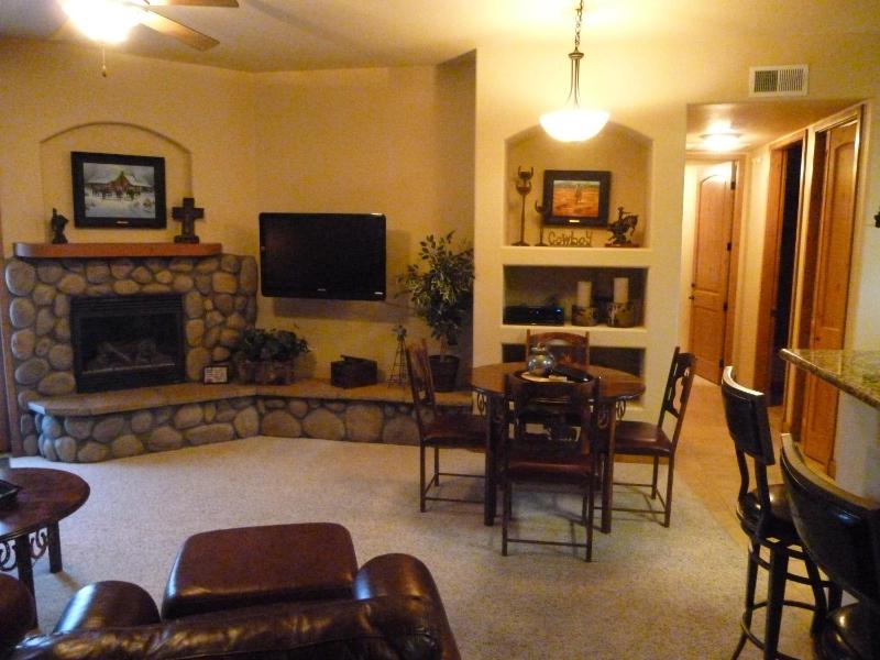 Two-Bedroom Apartment (4 Adults) image 3
